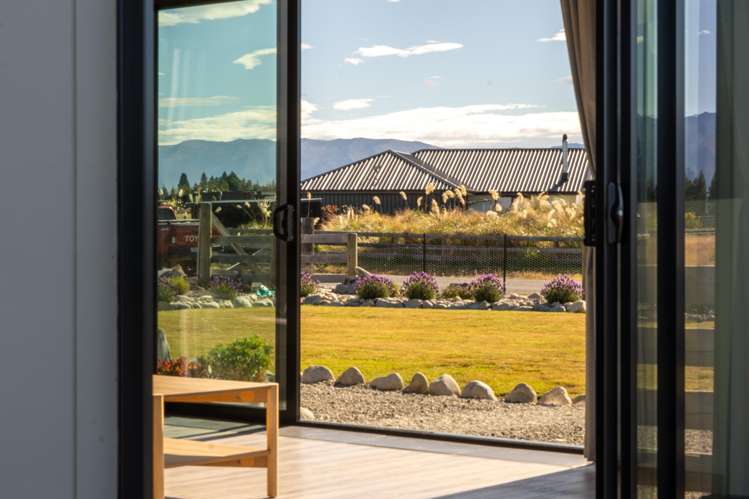 1 Tussock Crescent Twizel_30