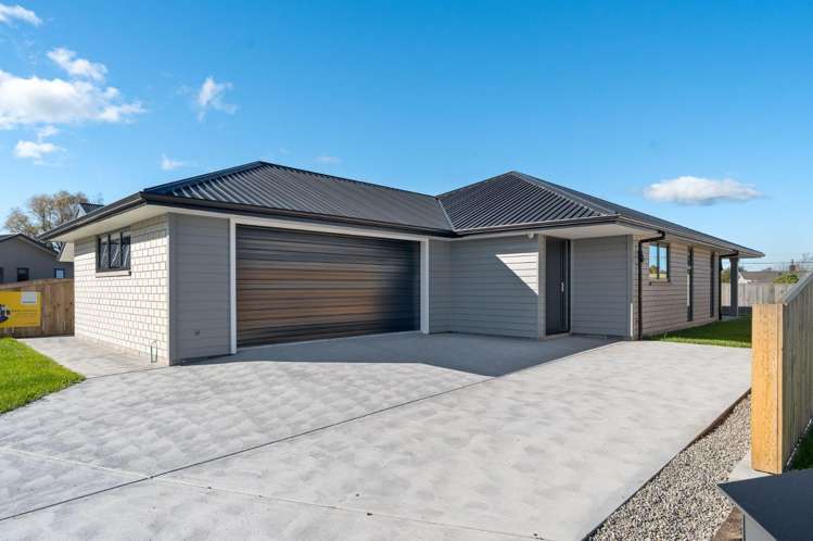 12 Pohutukawa Place_0