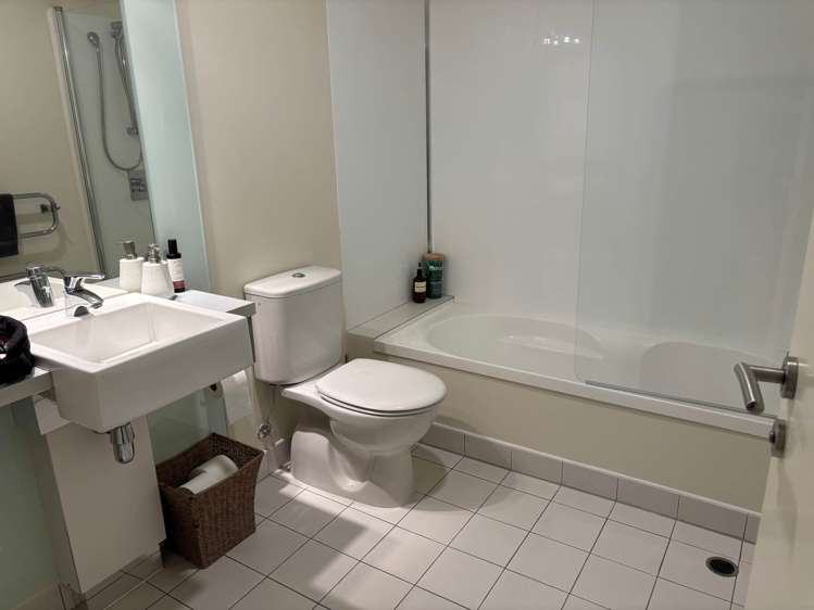 5L/16 Burton Street Grafton_10