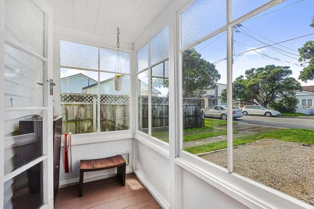 16 Mantell Street Seatoun_3