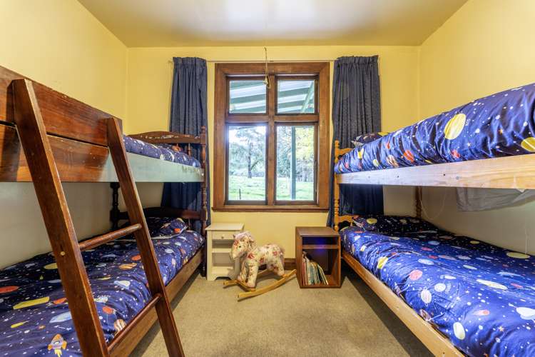 250 Horsfall Road Mesopotamia_8