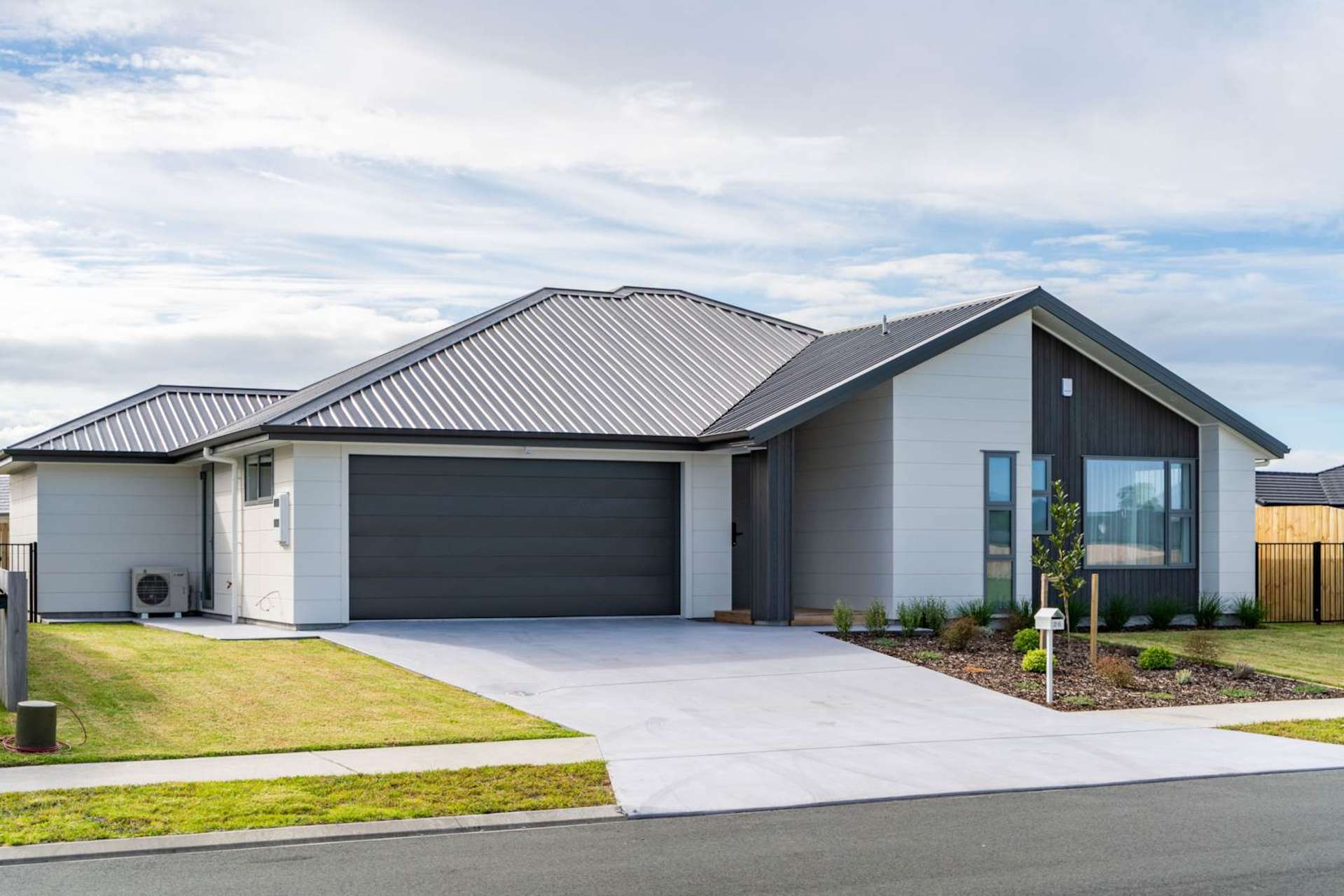 26 Taurangawaka Road One Tree Point_0