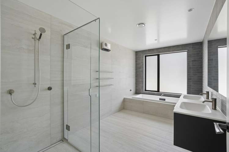 6 Red Deer Rise Kelvin Heights_24