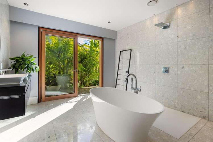 6 Robinson Road Whitianga_16