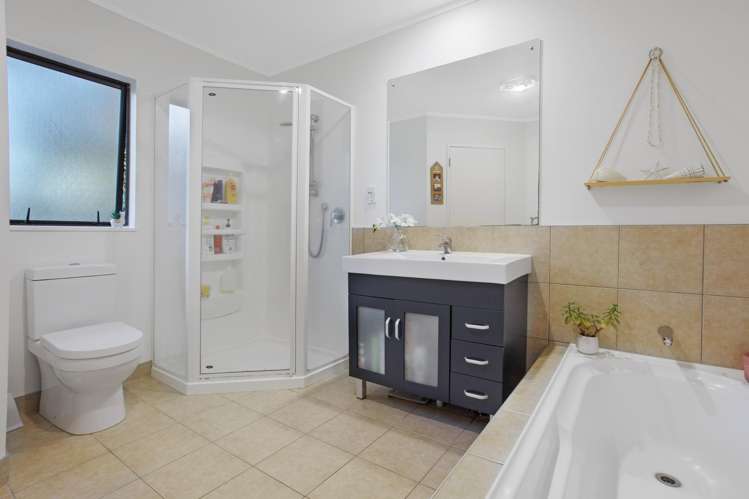 3/6a Botany Road Howick_22