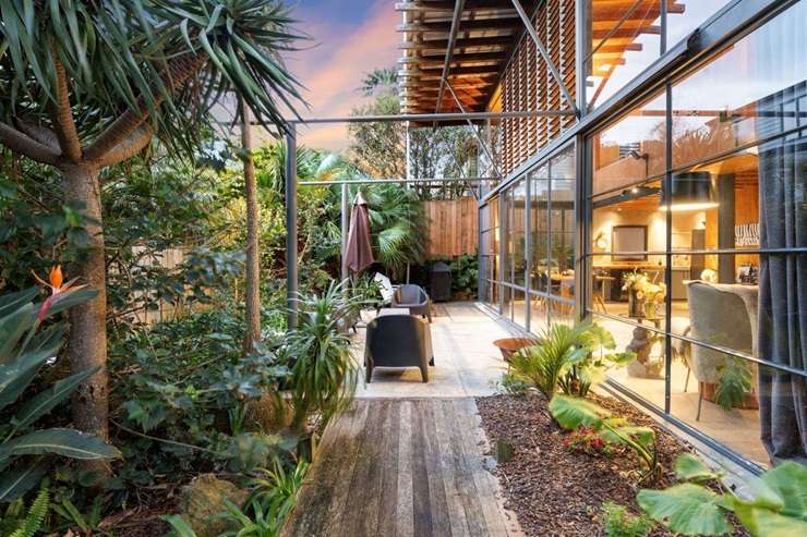 A Marshall Cook-designed home on West Tamaki Road, in Glendowie, Auckland, was scooped up at auction. Photo / Supplied