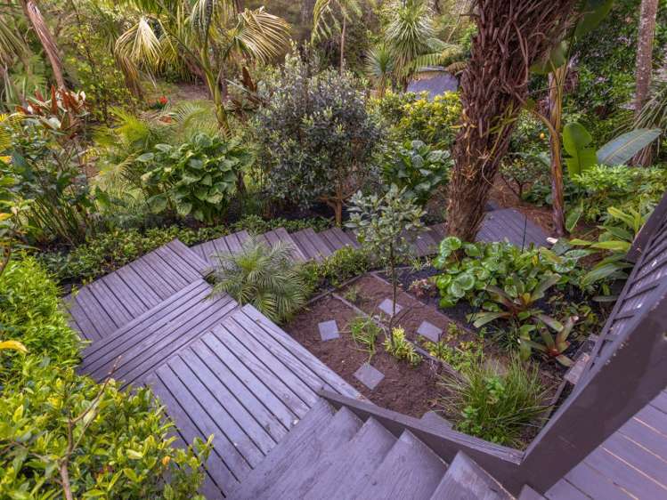 57 Daffodil Street Titirangi_17