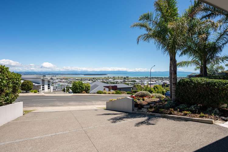 8 Pinnacle Place Wakatu_24