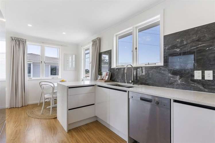 42 Ellis Avenue Mount Roskill_12