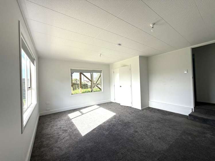 2/140 Metcalfe Road Ranui_10