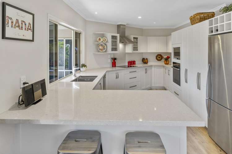 9 Ardilea Avenue Stoke_16