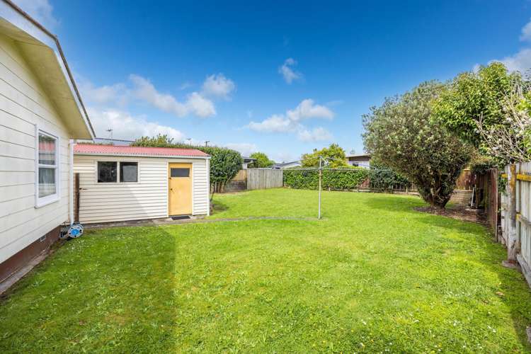 264 Clyde Street Hamilton East_24