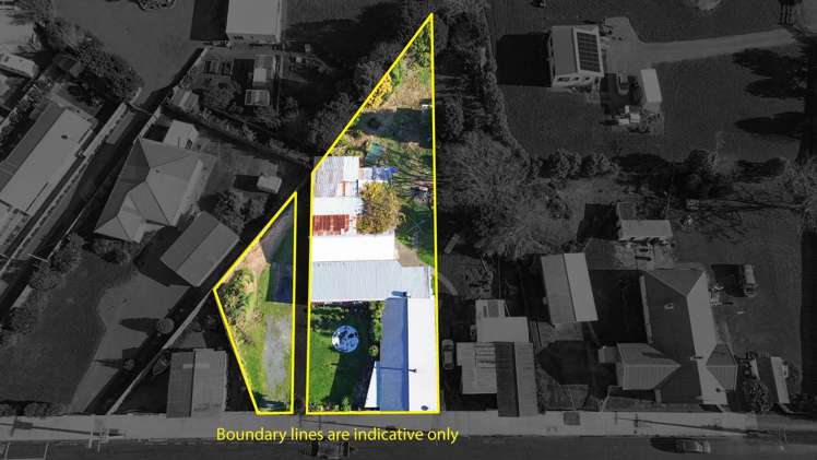 9 Front Miranda Road Waitakaruru_31