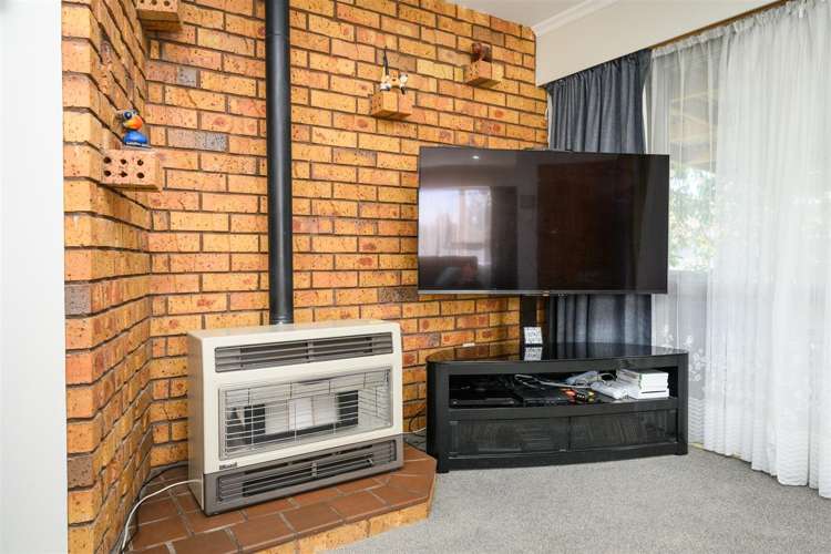 21 Flower Street Bulls_8