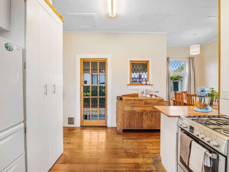 8 Chelwood Street Takaro_15