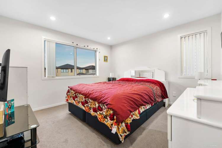32 Pencaitland Drive Flat Bush_7