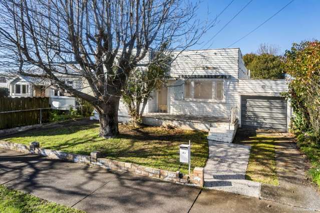 ESTATE SALE - Roll Up Your Sleeves!