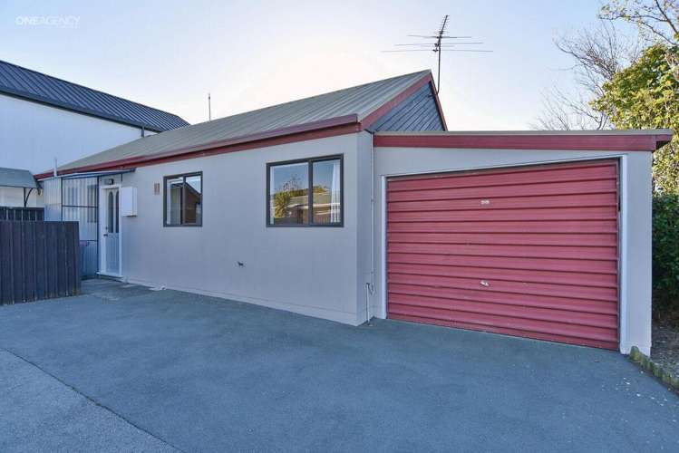 4/129 Clarence Street_0