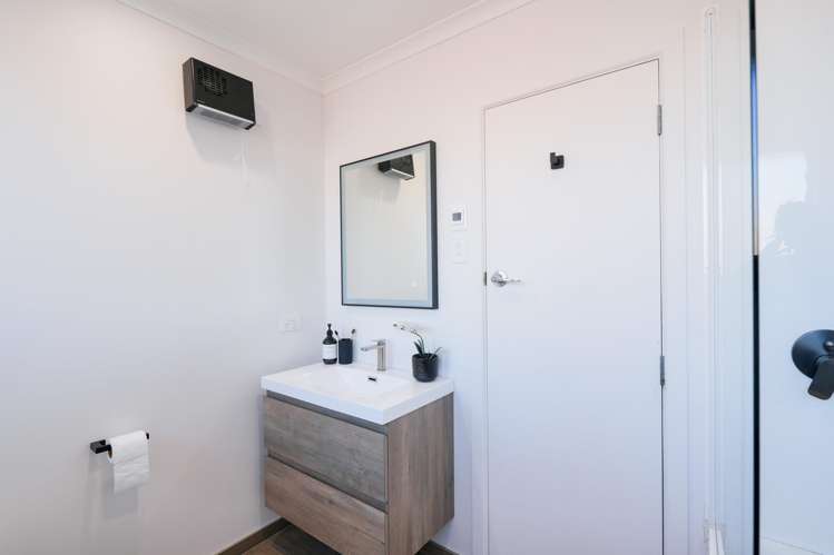 3 Forfar Crescent Rockdale_25