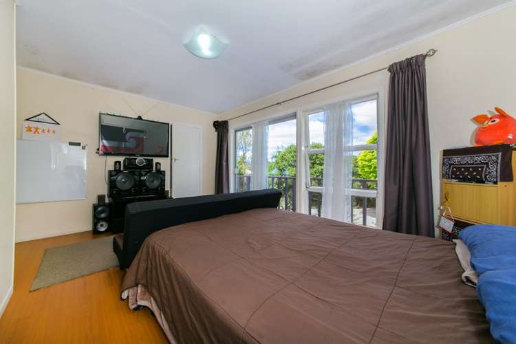 149 Edmonton Road Te Atatu South_5