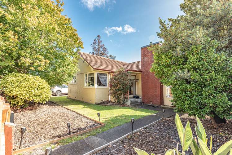 31 Brassey Road Saint Johns Hill_0