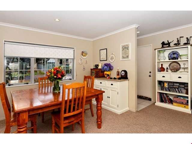 24 Espalier Drive Henderson_1