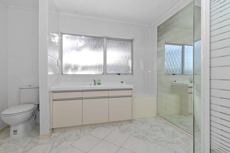 216 Glamorgan Drive Northcross_22