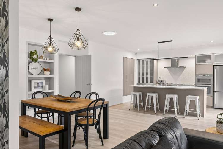 3 Pohutukawa Grove Lytton West_11