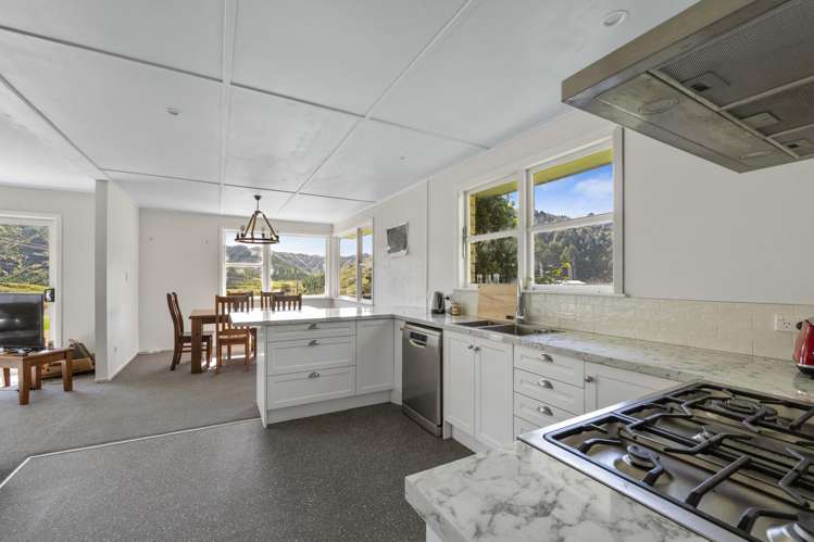 2560 Rawhitiroa Road Eltham_23