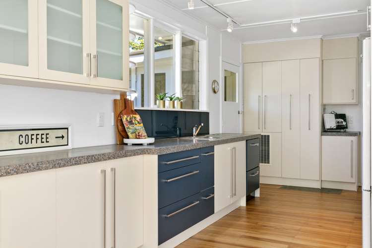 2/1 Henry Hill Road Hilltop_10