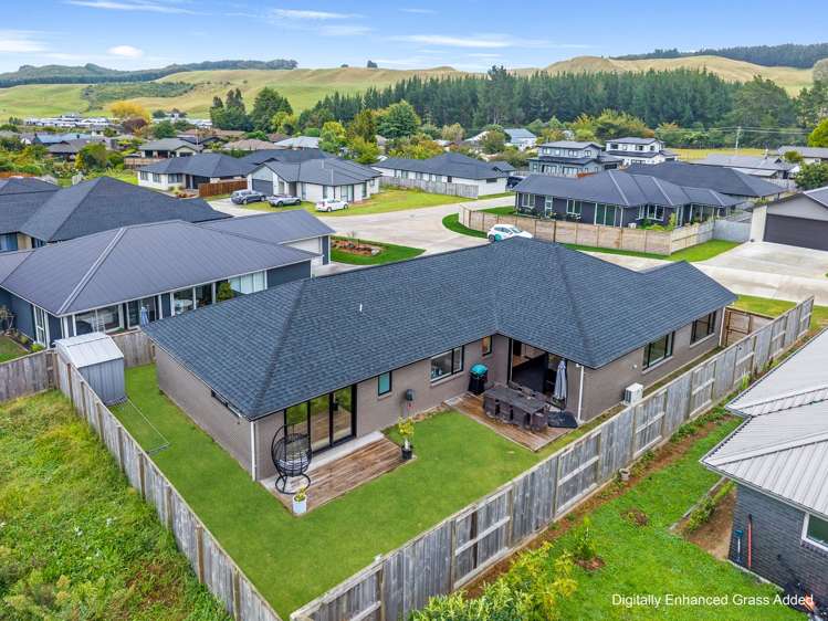 19 Lloyd Crescent Pukehangi_23