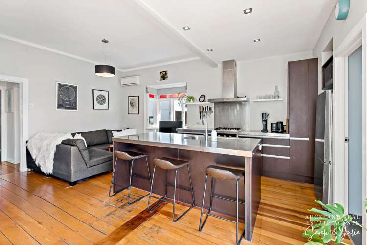 1/4 Walsall Street Avondale_5