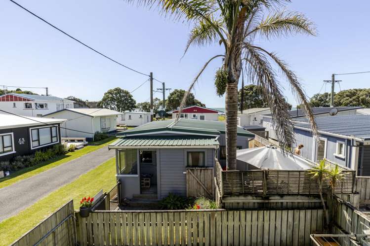 59 Fifth Avenue Urenui_11