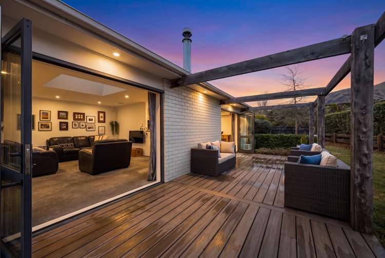 11 and 11A Niger Street Wanaka_28