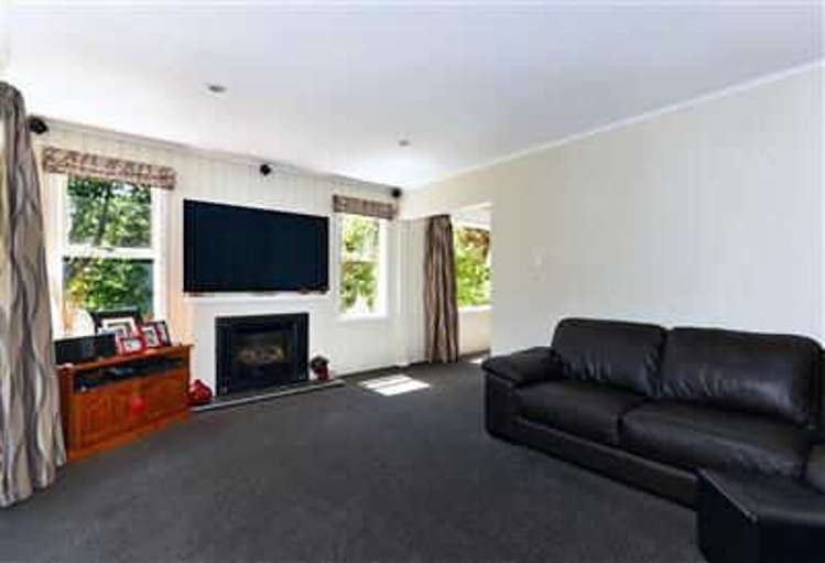 26 Gunns Crescent Cashmere_5