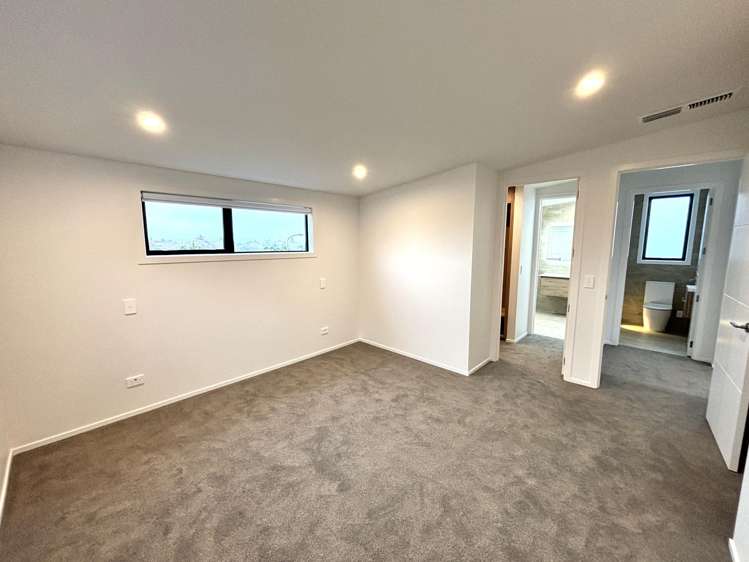 1/6 Sorrel Crescent Bucklands Beach_11