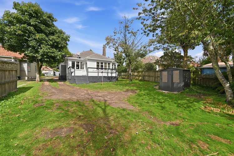 68 Clinkard Avenue Glenholme_10