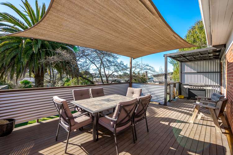 69 Grants Road Marchwiel_13