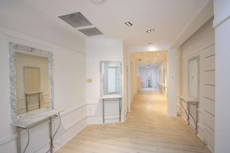 Shop 1/30 Hurstmere Road Takapuna_1