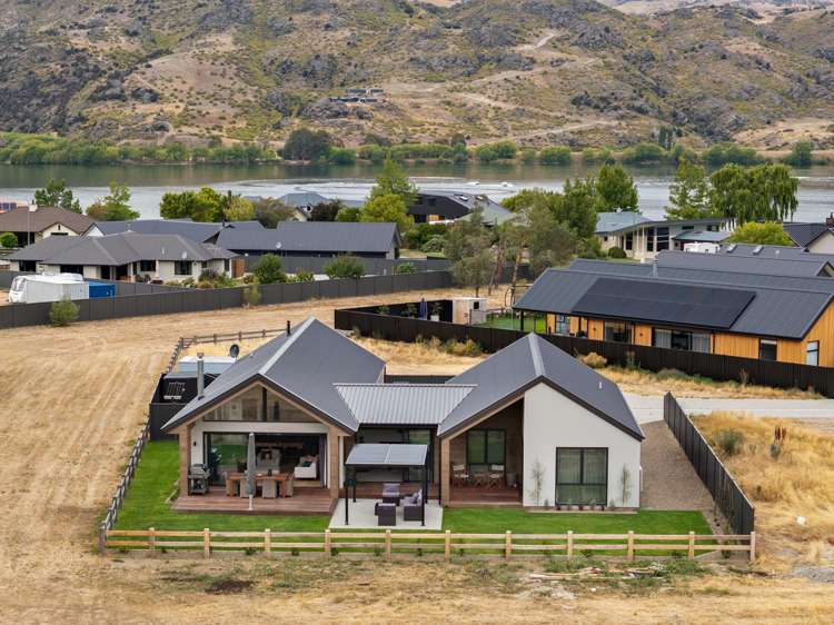 5d Wakefield Lane Cromwell_5