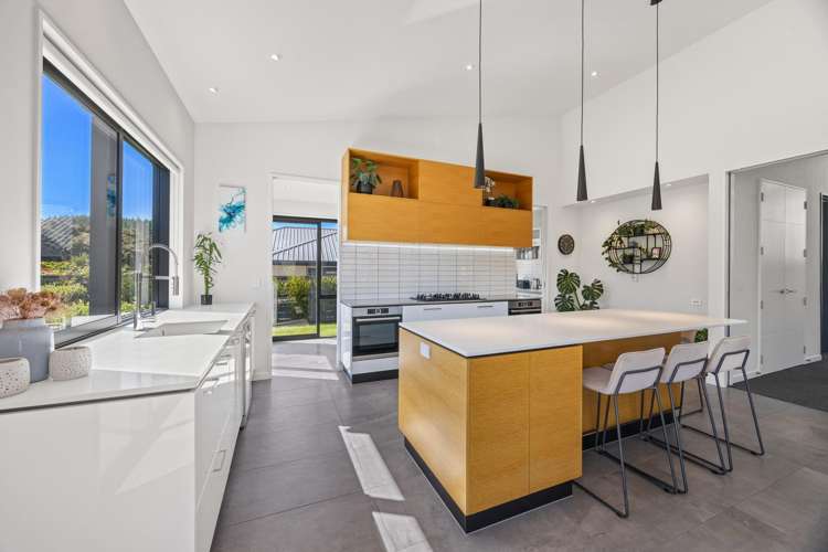 87a Infinity Drive Wanaka_11