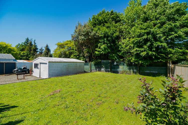 1277 Egmont Road Egmont Village_14