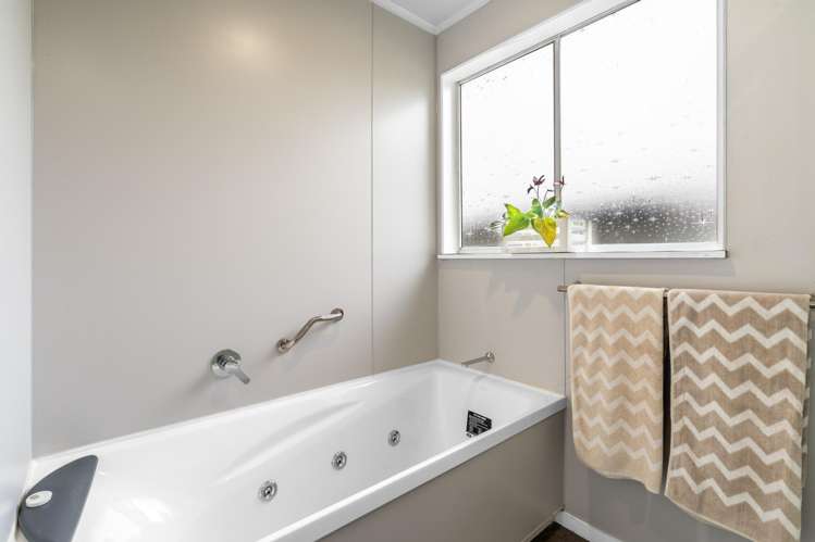 49 Towack Street Riverton_8