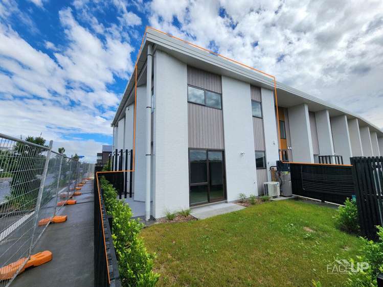 86 Glidepath Road Hobsonville_1