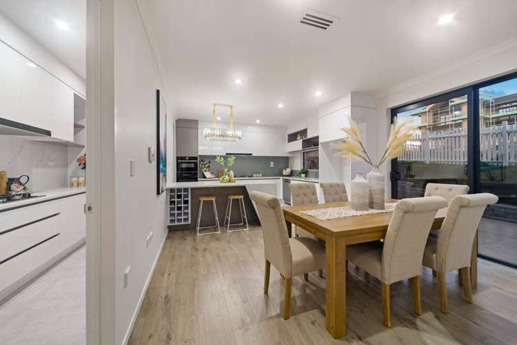 1 Woodacre Street Flat Bush_3