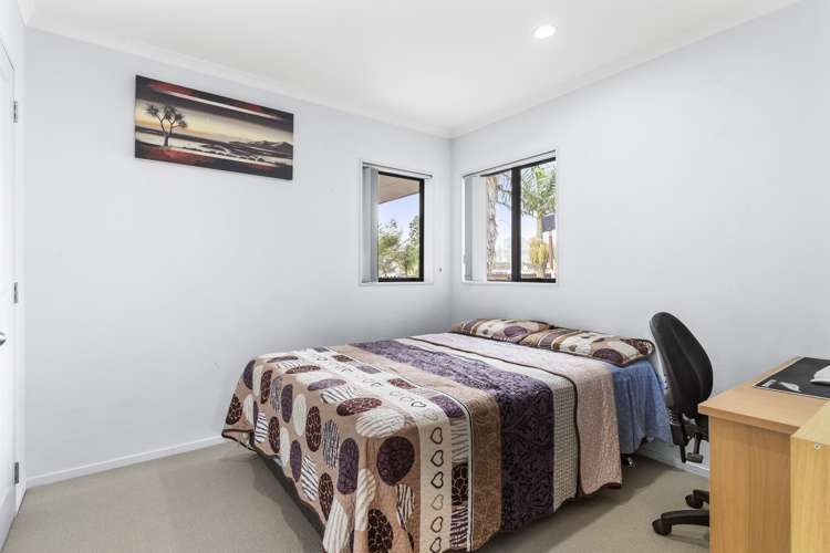 652 Massey Road Mangere_19