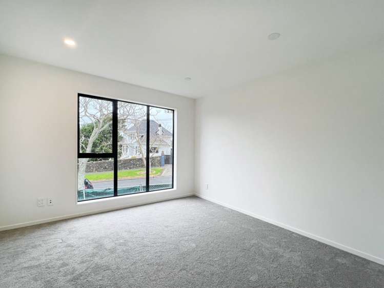 5/5 Peverill Crescent 10695_11