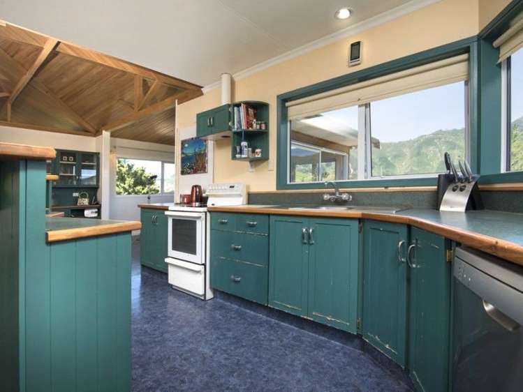 33 Lindens Road Anakiwa and Surrounds_7