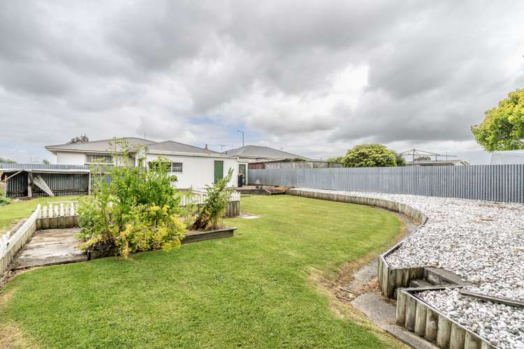 439 Yarrow Street Glengarry_25