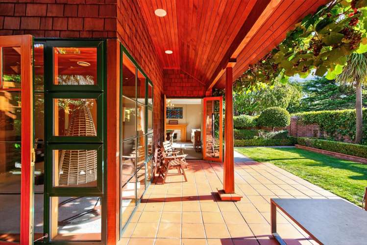 5 Myrtle Street Hutt Central_6